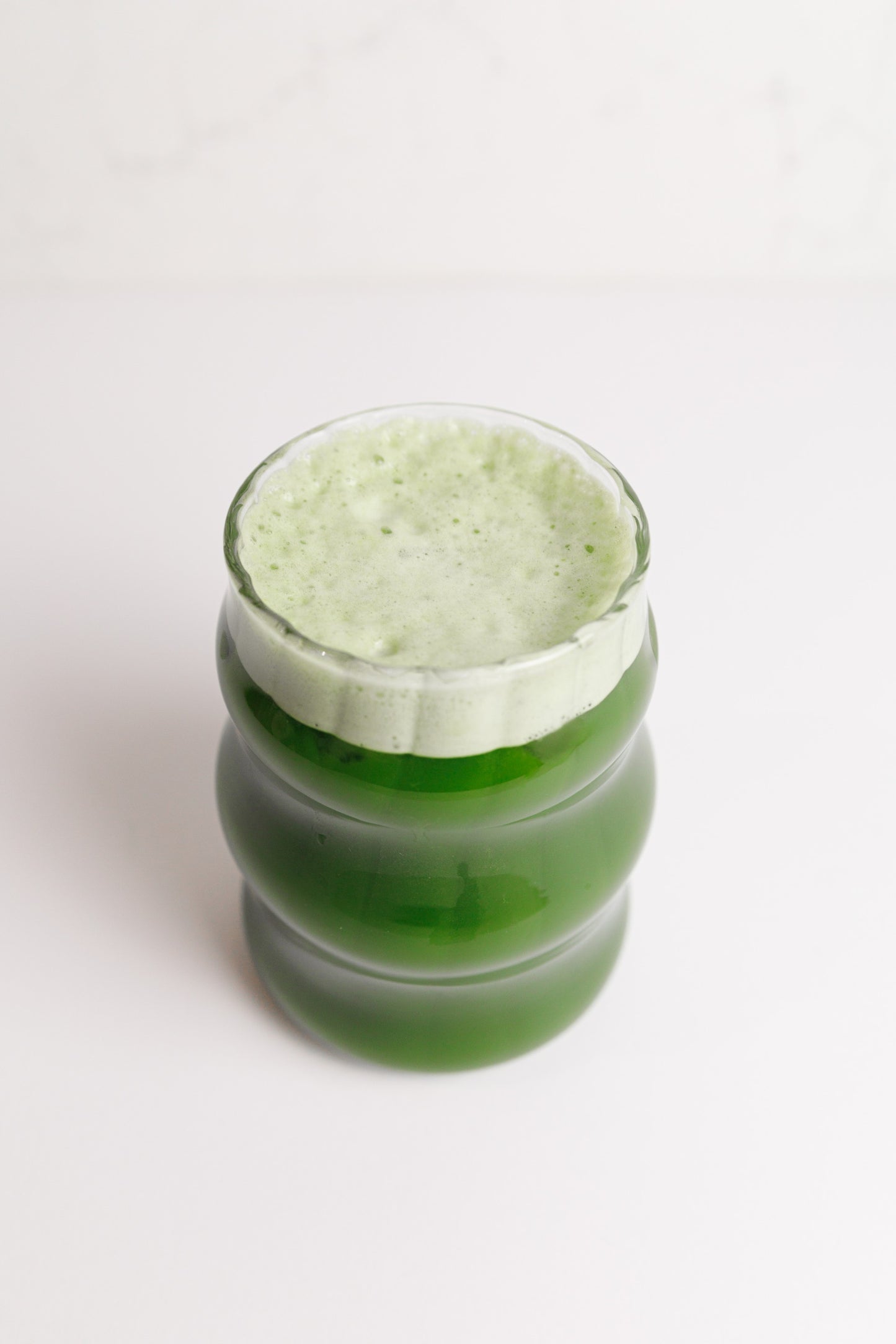 Batidor eléctrico para matcha